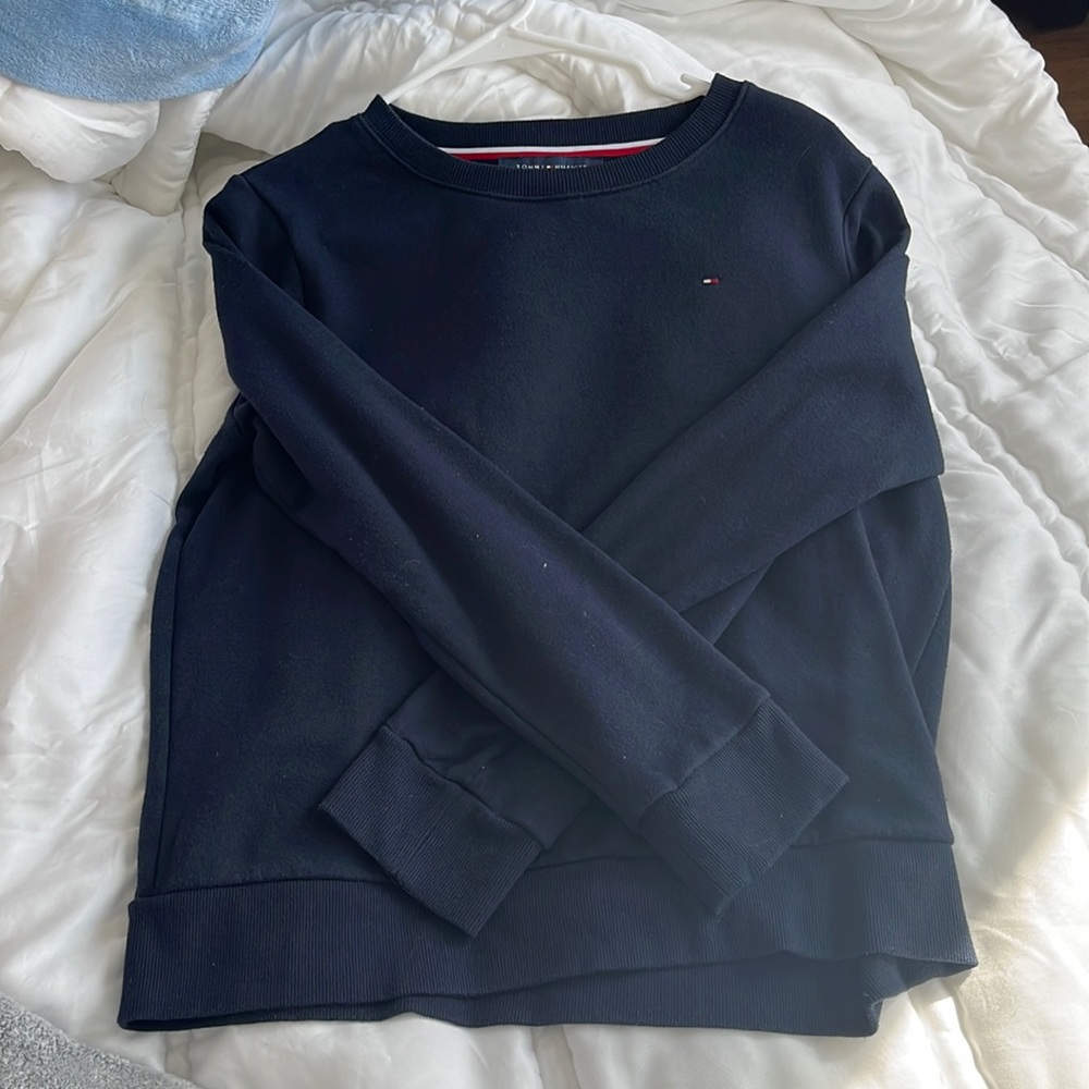 TOMMY HILFIGER navy blue sweater